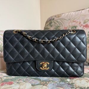 CHANEL Caviar Quilted Medium Double Classic Flap Bag